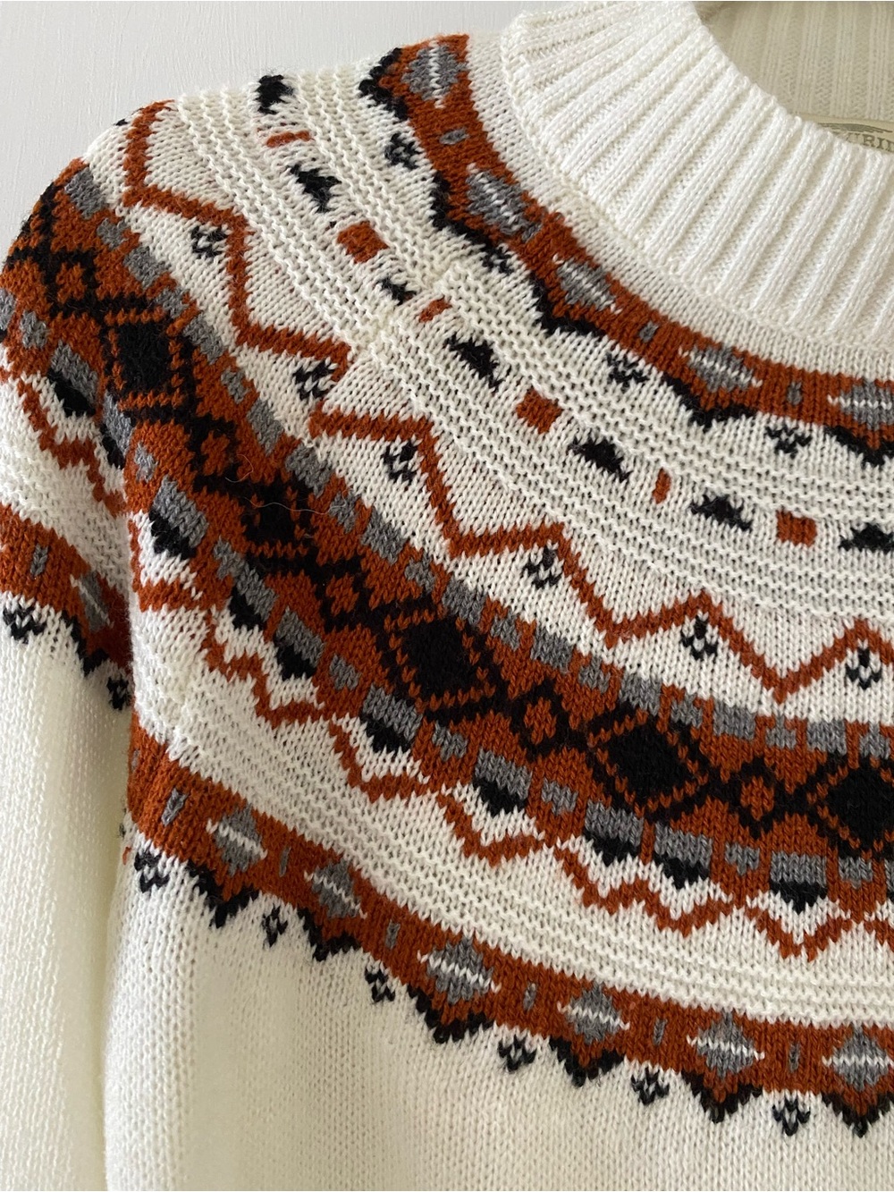 Cream Fair Isle Sweater Rust and Black Pattern Telluride Clothing Co Medium - Picture 2 of 8